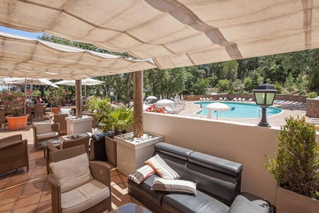 Les Restanques Maison 14 Chenes กรีโมด์ ภายนอก รูปภาพ